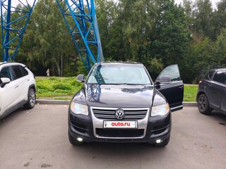 2007 Volkswagen Touareg I Рестайлинг, чёрный, 1030000 рублей, вид 2