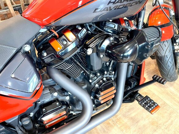 2020 Harley-Davidson FXDR 114, красный, 2450000 рублей - вид 14