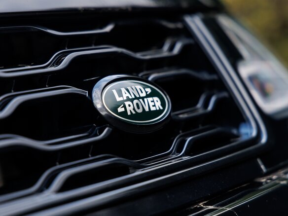 2021 Land Rover Range Rover Sport SVR II Рестайлинг, чёрный, 7350000 рублей - вид 12