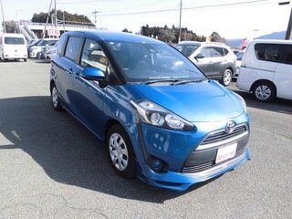 2017 Toyota Sienta II, синий, 1030000 рублей, вид 2