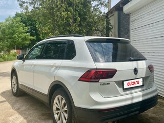 2018 Volkswagen Tiguan II, белый, 1850000 рублей, вид 2