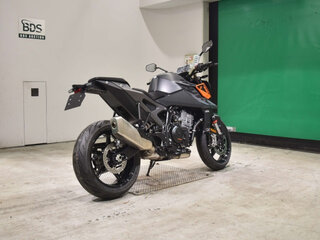 2024 KTM 990 Duke, чёрный, 1190000 рублей, вид 5