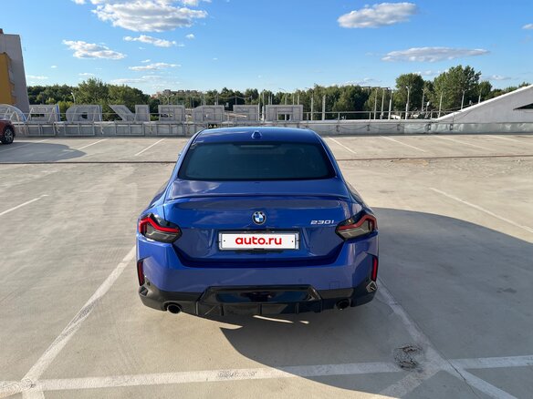 2022 BMW 2 серии 230i G42 Рестайлинг, синий, 3357988 рублей - вид 9
