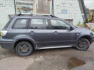 2007 Mitsubishi Outlander I, серый, 550000 рублей, вид 4
