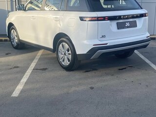 2026 Jaecoo J6, белый, 2330000 рублей, вид 4