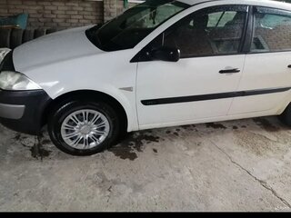 2004 Renault Megane II, белый, 350000 рублей, вид 2
