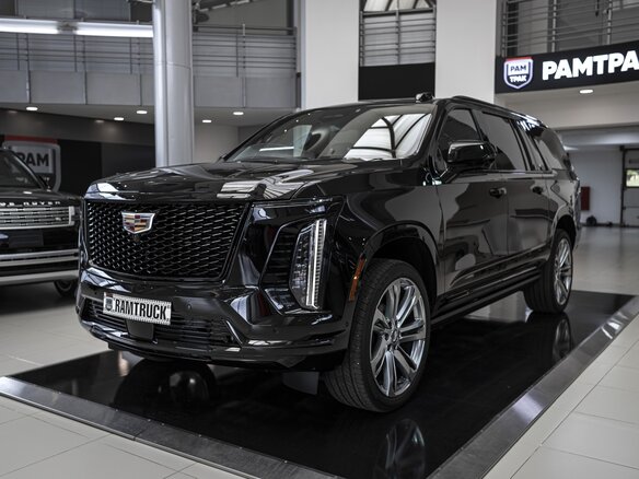 2025 Cadillac Escalade ESV V Рестайлинг, чёрный - вид 4