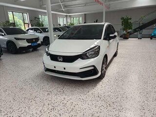 2022 Honda Fit Crosstar IV, белый, 980000 рублей, вид 1
