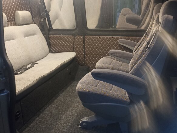 2012 Volkswagen Transporter T5 Рестайлинг, бежевый, 1400000 рублей - вид 5