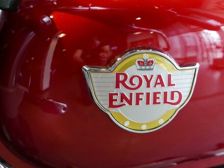 2024 Royal Enfield Interceptor, красный, 650000 рублей, вид 5