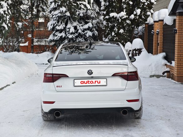 2021 Volkswagen Jetta GLI VII, белый, 2720000 рублей - вид 4