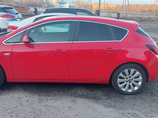 2012 Opel Astra J, красный, 650000 рублей, вид 3