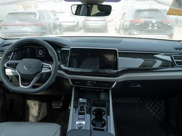 2026 Volkswagen Teramont X I Рестайлинг (China Market), чёрный, 5300000 рублей - вид 4