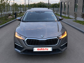 2023 Skoda Octavia IV (A8), серебристый, 2749000 рублей, вид 2