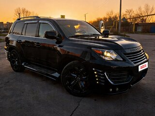 2011 Lexus LX 570 III, чёрный, 3600000 рублей, вид 2