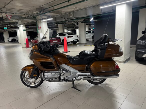 2006 Honda GL 1800 Gold Wing, коричневый, 1190000 рублей - вид 1