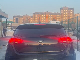 2015 Kia Ceed II Рестайлинг, чёрный, 1100000 рублей, вид 4