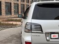 2013 Lexus LX 570 III Рестайлинг, белый, 4700000 рублей - вид 8