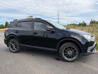 2018 Toyota RAV4 IV (XA40) Рестайлинг, чёрный, 2199000 рублей, вид 4