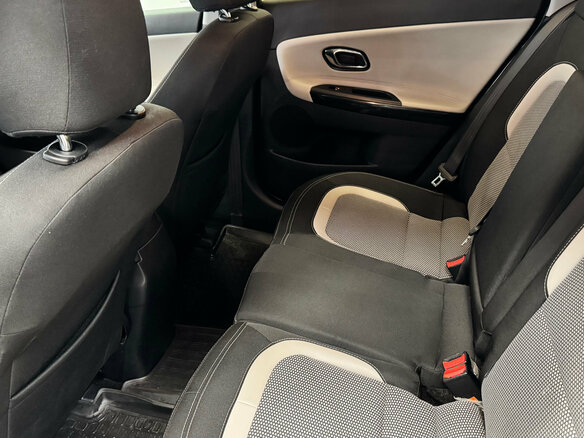 2015 Kia Ceed II Рестайлинг, серебристый, 1299500 рублей - вид 9
