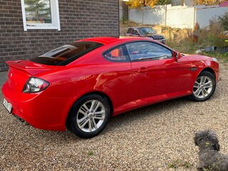 2008 Hyundai Tuscani, красный, 1000000 рублей, вид 5