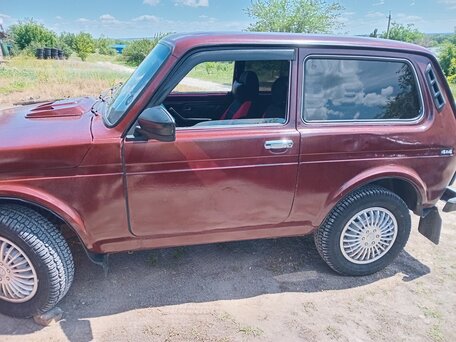 2001 Lada (ВАЗ) 2121 (4x4) I Рестайлинг, пурпурный, 258000 рублей, вид 3