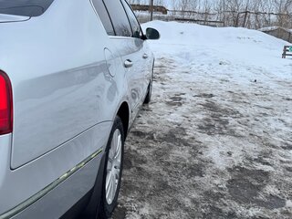 2008 Volkswagen Passat B6, серебристый, 700000 рублей, вид 2