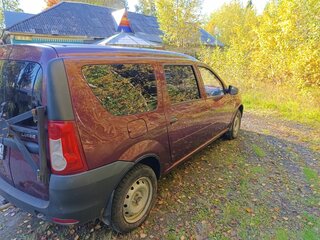2015 Lada (ВАЗ) Largus I, красный, 645000 рублей, вид 2