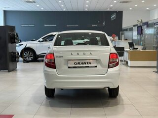 2026 Lada (ВАЗ) Granta I Рестайлинг, белый, 845000 рублей, вид 4