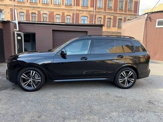2022 BMW X7 40i I (G07) Рестайлинг, чёрный, 11500000 рублей, вид 4