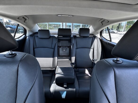 2023 Lexus ES 350 VII Рестайлинг, чёрный - вид 6