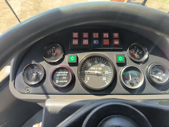 2011 SDLG LG 918, жёлтый - вид 12