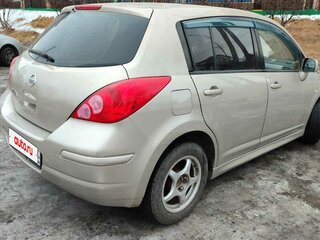 2012 Nissan Tiida I Рестайлинг, коричневый, 680000 рублей, вид 4