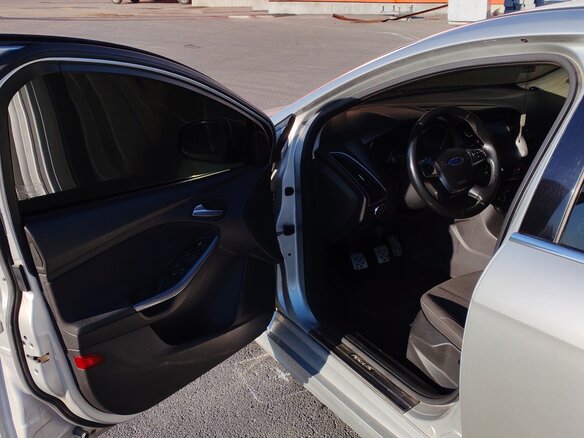 2012 Ford Focus III, серебристый - вид 11
