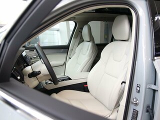 2026 Volvo XC90 B5 II Рестайлинг 2, серый, 10100000 рублей, вид 5