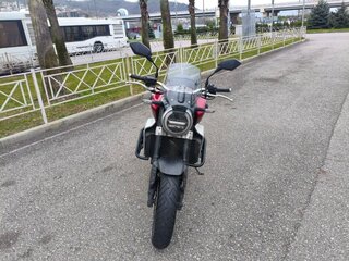 2018 Honda CB 1000R, красный, 1100000 рублей, вид 3