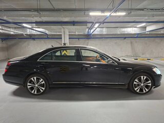 2008 Mercedes-Benz S-Класс 500 V (W221), чёрный, 1600000 рублей, вид 2