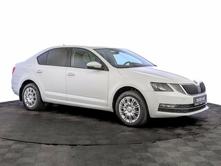 2019 Skoda Octavia III (A7) Рестайлинг, белый, 1659000 рублей, вид 3