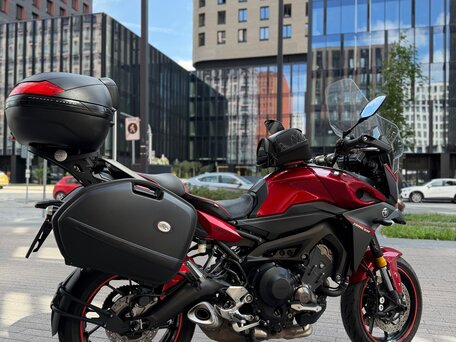 2016 Yamaha MT-09 Tracer (FJ-09), красный, 715000 рублей, вид 4