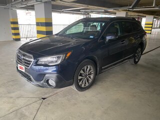2018 Subaru Outback V Рестайлинг, синий, 3000000 рублей, вид 1