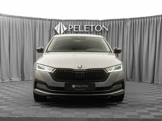 2021 Skoda Octavia IV (A8), коричневый, 3090000 рублей, вид 3
