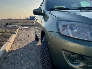 2013 Lada (ВАЗ) Granta I, зелёный, 465000 рублей, вид 2