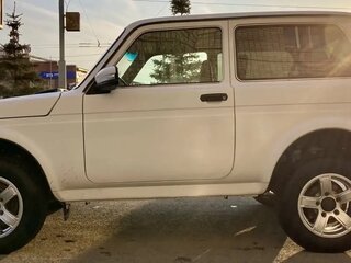 2016 Lada (ВАЗ) 2121 (4x4) I Рестайлинг, белый, 525000 рублей, вид 5