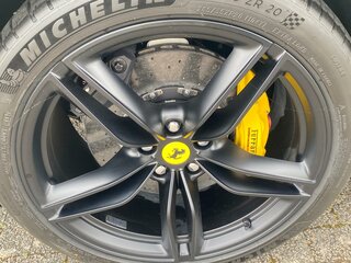 2026 Ferrari Roma Spider, зелёный, 41097000 рублей, вид 5