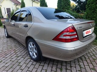 2005 Mercedes-Benz C-Класс 180 II (W203) Рестайлинг, бежевый, 1050000 рублей, вид 5