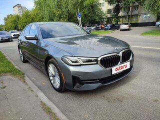 2022 BMW 5 серии 530i xDrive VII (G30/G31/G38) Рестайлинг, серый, 4590000 рублей, вид 3