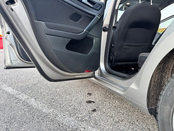 2014 Volkswagen Golf VII, серый, 1250000 рублей - вид 12