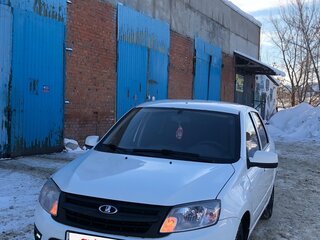 2017 Lada (ВАЗ) Granta I, белый, 415000 рублей, вид 3