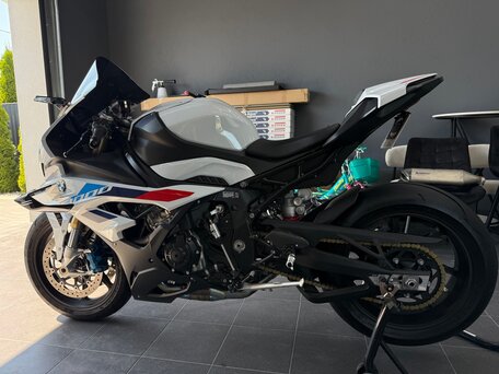 2024 BMW S 1000 RR, белый, 2200000 рублей, вид 4