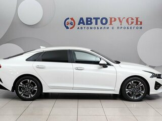 2021 Kia K5 III, белый, 2099000 рублей, вид 5